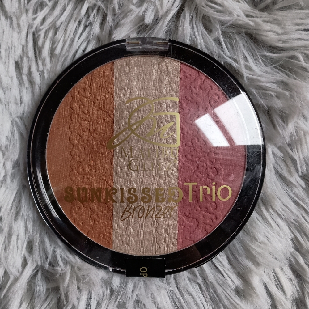 Malibu Glitz Sunkissed Trio Bronzer In Indulgence, New, Discontinued